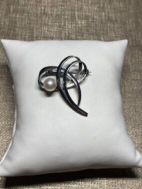 Vintage Sterling Silver Modernist Brooch w/ Pearl Signed TS Abstract Design